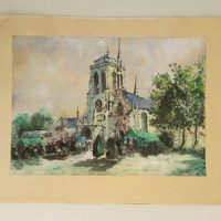 Gouache par H.Raoul, représentant une église ou cathédrale en arrière plan avec le marché sur le parvis. Gouache animée. Marie-jeanne jaunie et traces d'humidité, petites déchirures sur le contour. Tâches de rousseurs sur la gouache. décoloration sur le haut de la gouache dues à la colle. 52,5 x 43 cm