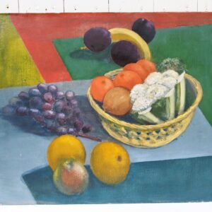 Nature morte représentant une corbeille à fruits et légumes sur une table. Peint par le peintre anglais Henry Rollason. Signé sur l'arrière. Des petites griffures et des petits manques sans gravité. Carton voilé. Bon état général. 50,5 x 41 cm