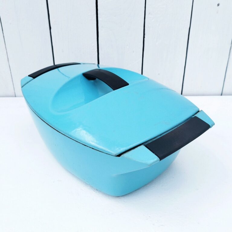 Cocote en fonte le Creuset vintage - Arts de la table