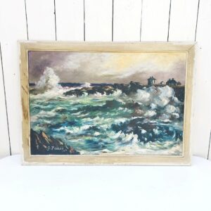Huile sur toile représentant une tempête, sur les bords de la côte. Une partie est effectuée au couteau donnant un beau relief à cette toile. Encadrement bois avec usures sur le contour. Signée sur le bas à gauche. Bon état général. Dimensions avec encadrement : 61 X 43,5 cm.