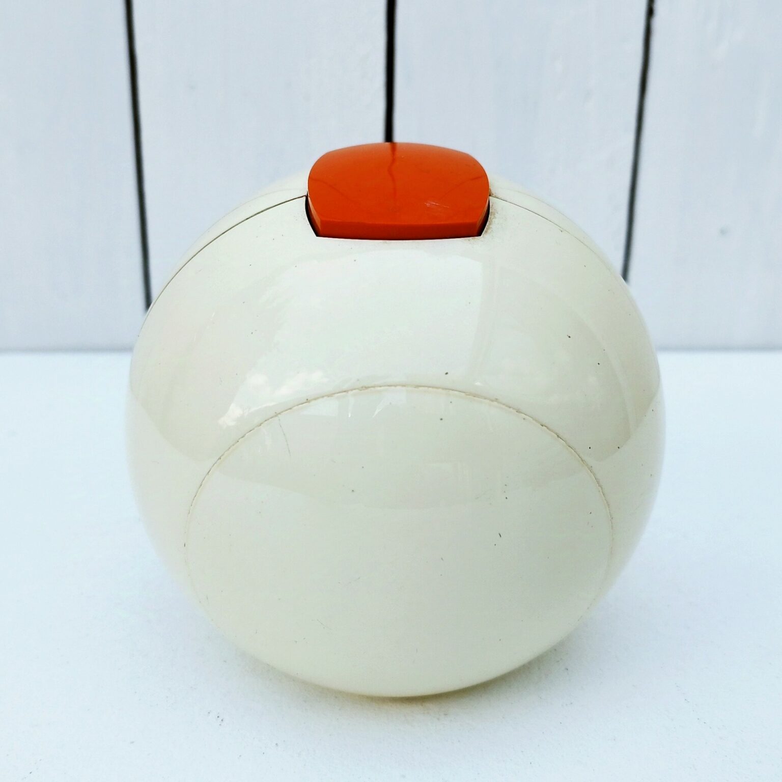 Réveil Rouge Vintage - Année 70 - Avec Pied Design - Horloge en super état - Décoration