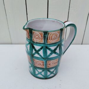 Pichet en céramique de Vallauris signé Robert Picault. Datant des années 60. Excellent état Hauteur : 18 cm