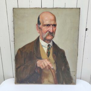 Portrait huile sur toile d'un grand-père par L.Lambert. Datant du début XXe. Signé sur le bas à gauche Quelques petites tâches et petits manques de peinture. Quelques petits accrocs. Toile de jute rajoutée sur l'arrière avec un petit décollement sur un coin haut. A nettoyer Bon état général Dimensions : 65 x 54 cm
