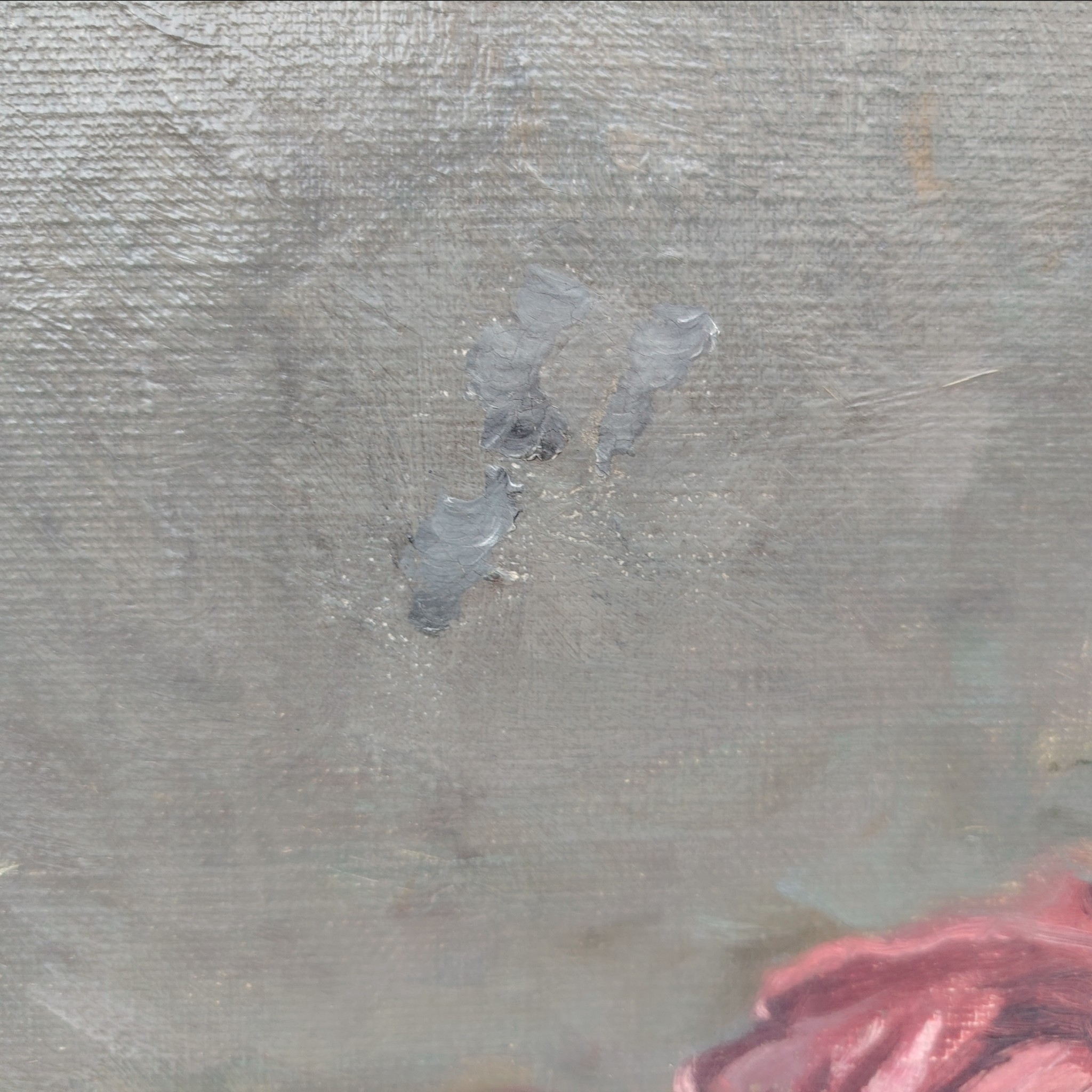 Tableau huile sur toile représentant un bouquet de roses dans un vase en porcelaine à décor de coq datant de 1929. Au premier plan deux roses en attente de rejoindre le bouquet . Signé Marc-Antoine.  Usures de toile sur le contour, des patchs de restauration à l'arrière. Un petit nettoyage à prévoir. Bon état général Dimensions : 61 x 50 cm