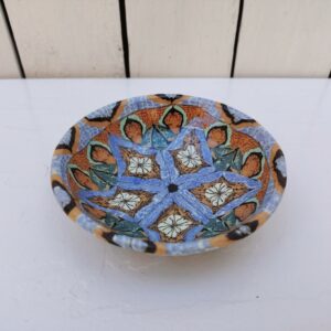 Vide poche ou baguier en céramique datant des années 50, de style art deco, par Jean Gerbino à vallauris.  Très bon état général. Dimensions : Diamètre : 11,5 cm